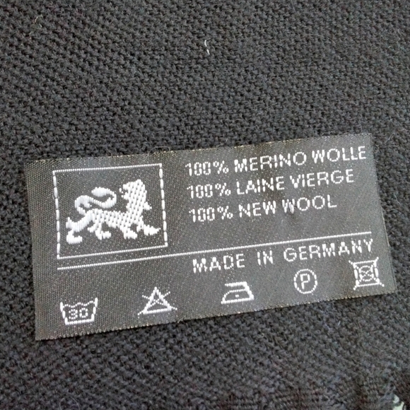 Men's Merino Wool Scarf - Picture 3 of 3